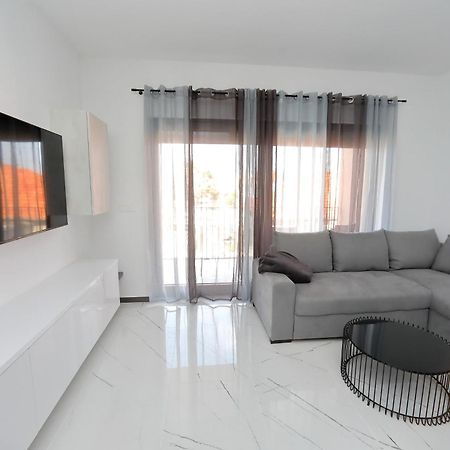 Apartmani More Bibinje Chambre photo