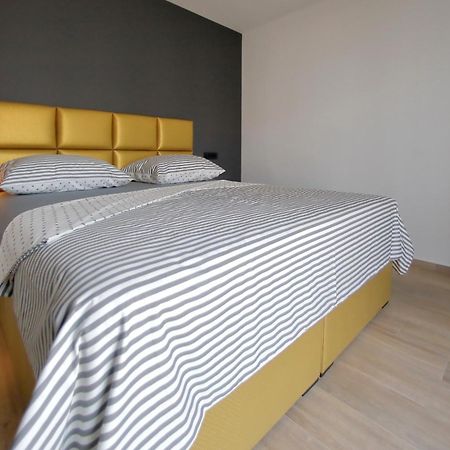 Apartmani More Bibinje Chambre photo